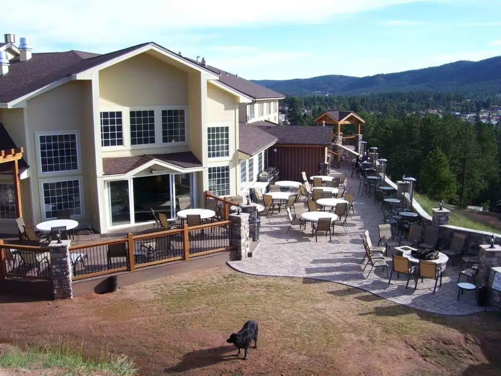 Cozy hotel-style lodging at Woodland Country Lodge, pet-friendly and ideal for winter adventures near Woodland Park.