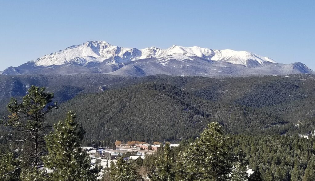 Aventuras en Jeep, UTV y Slingshot explorando rutas todoterreno en las Montañas Rocosas de Colorado